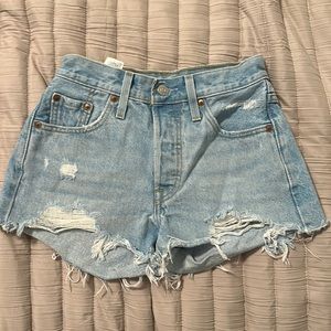 Levi’s Women 501 original Shorts